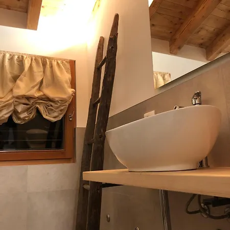 Vecchia Contrada 3*